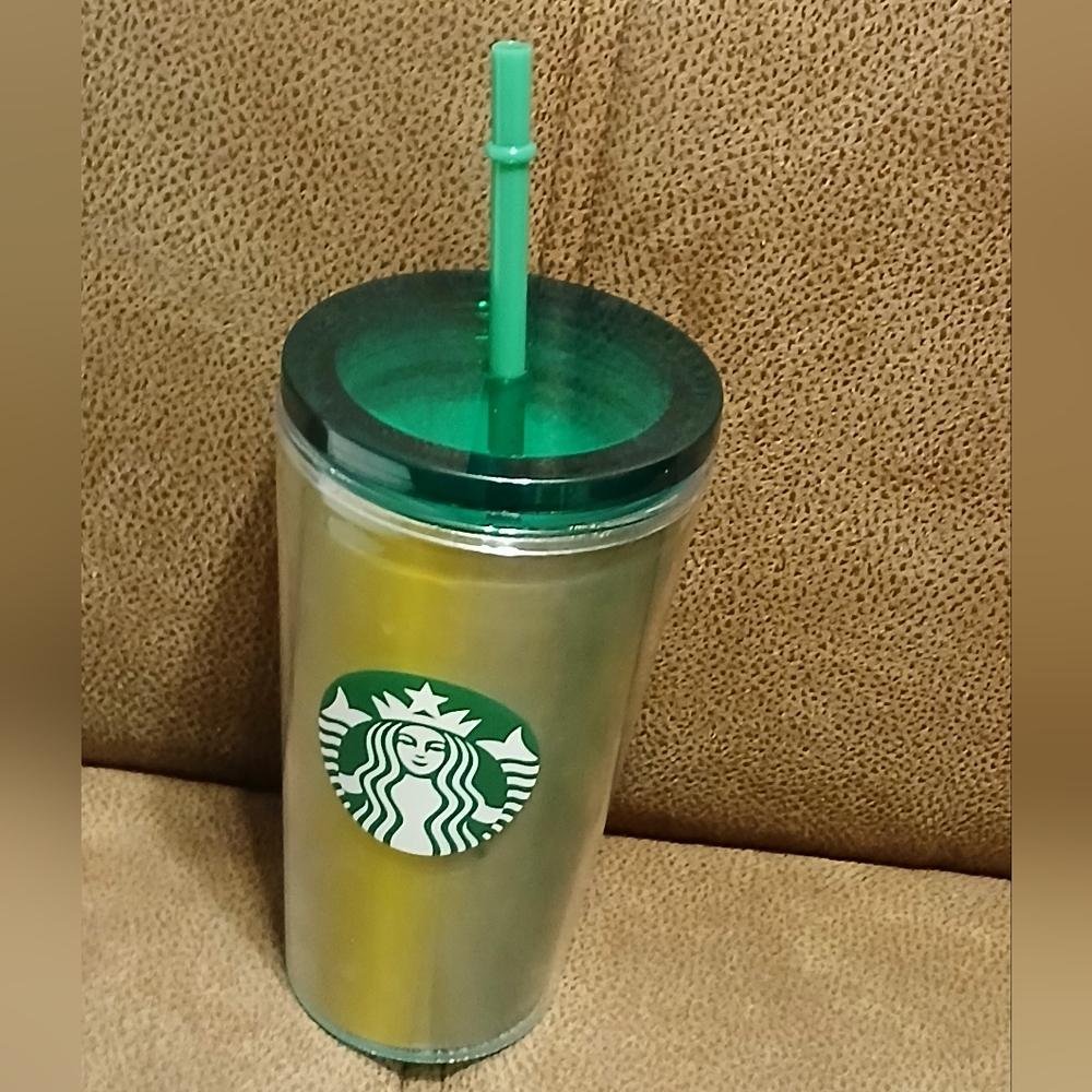 Starbucks 2021 16 oz cold beverage tumbler gift set green, yellow ombre